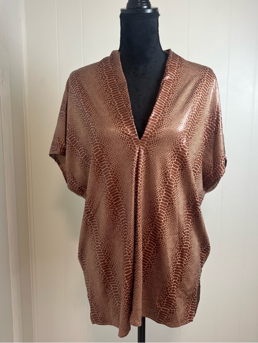 Adrienne Size S Brown Snake-Print V-Neck Women's Top NWT Festival